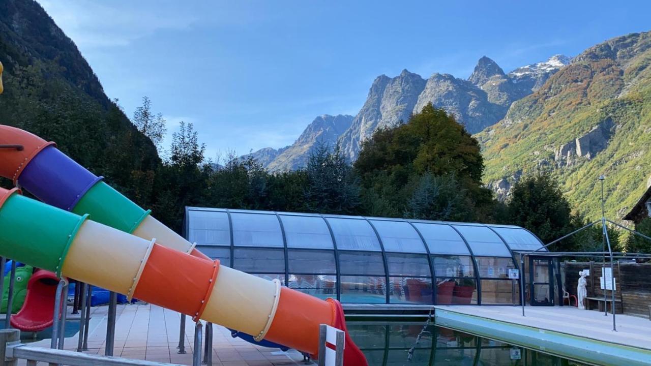 Hotel Camping Le Rochetaillee Grandes Sables Exterior foto